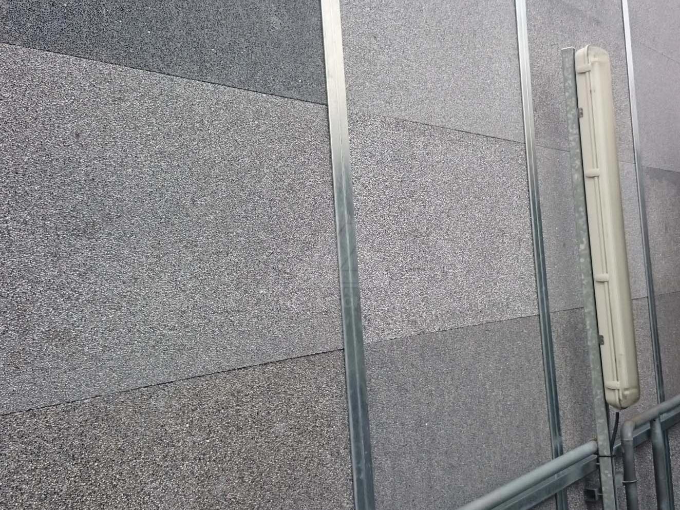 El aluminio para la absorcion del sonido